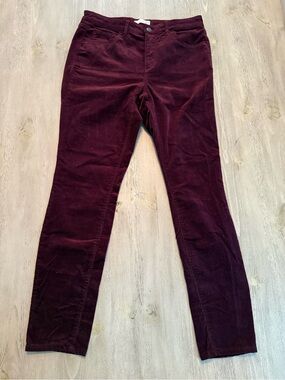 LOFT Women's Skinny Corduroy Pants in Deep Burgundy